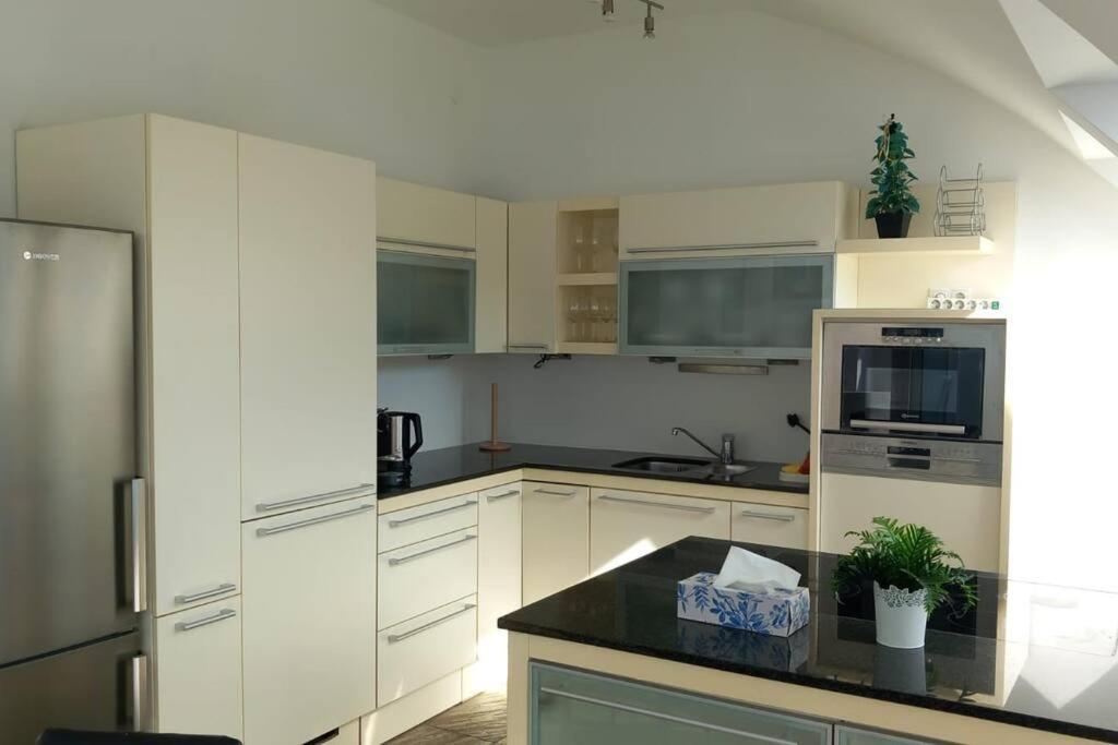 Apartment Top