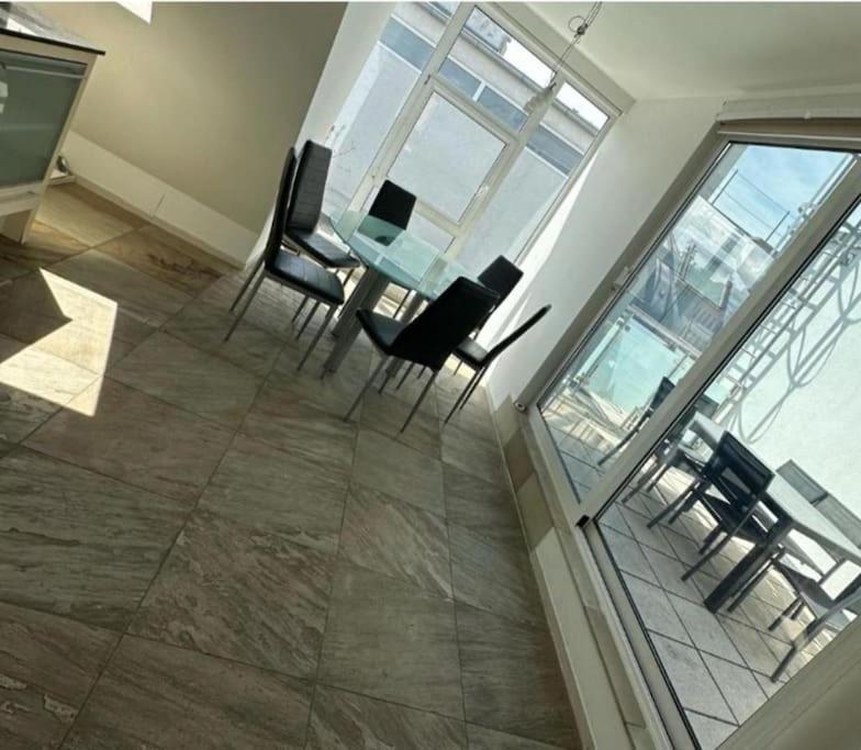 Apartment Top